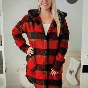 Pepper & Zoe ‘True North Coatigan’ size XL